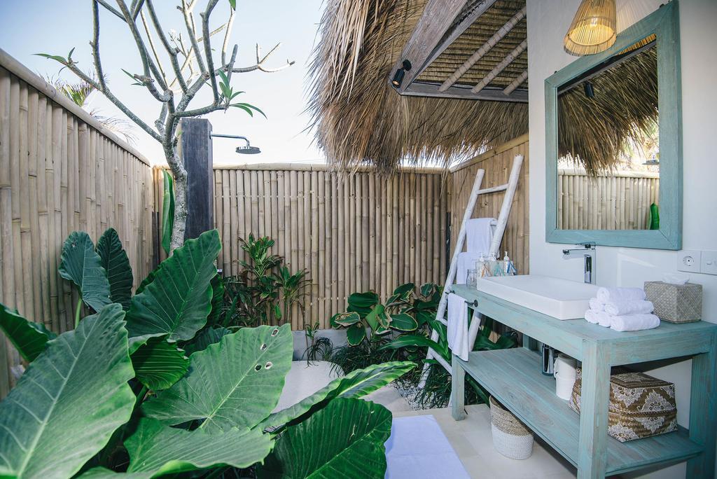 Villa Santai At Sandy Bay Nusa Lembongan  Exterior photo